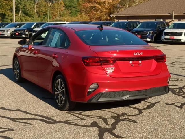 2023 kia forte lxs