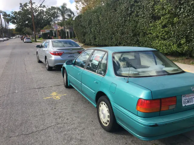 1993 honda accord dx 4 door