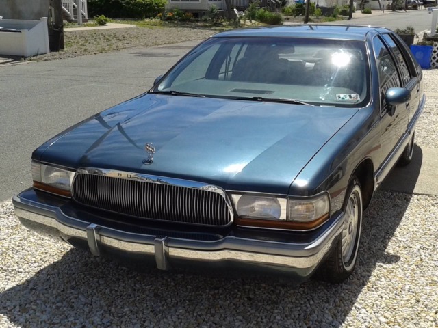 1993 buick roadmaster * immaculate condition * garage kept * loaded with options