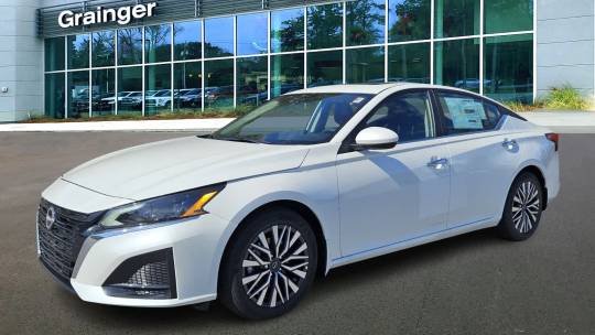 2025 Nissan Altima