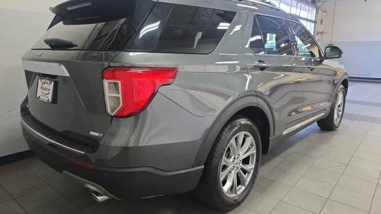 2020 Ford Explorer