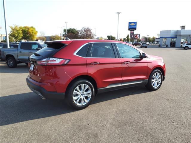 2022 ford edge titanium