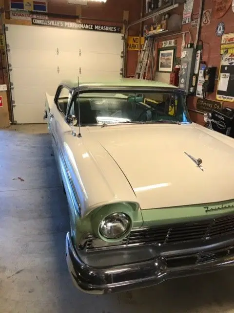 57 ford fairlane 500 <<< look ! >>>