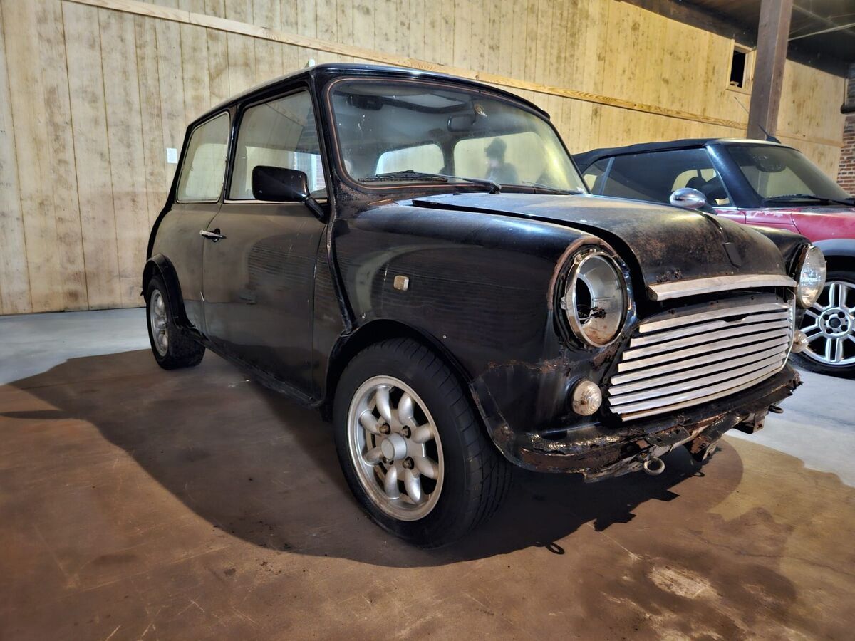austin mini 1000cc low miles 20k needs bodywork good project (clean nc title)
