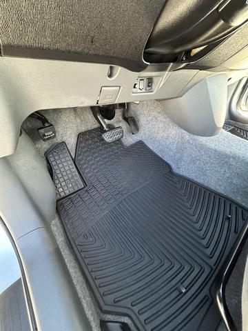 2008 toyota prius standard
