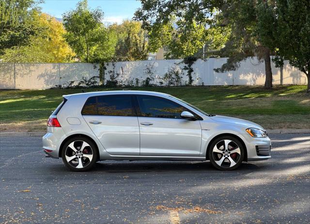 2017 volkswagen golf gti 2.0t s 4-door