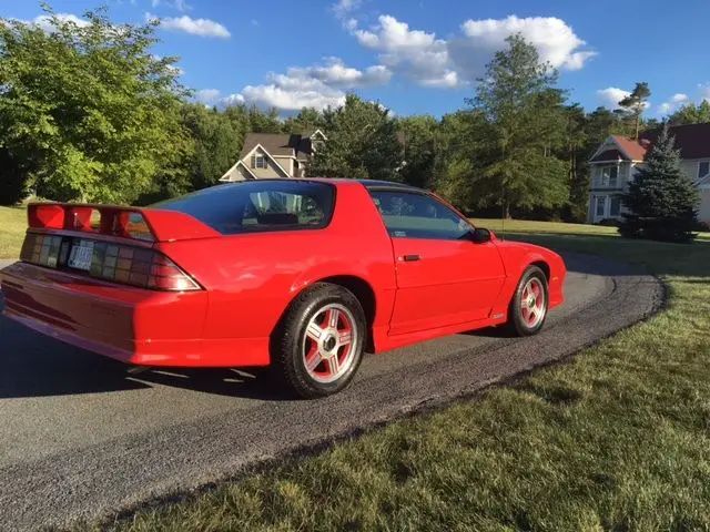 1991 camaro z/28 matching numbers, 39,000 original miles!!! t-tops