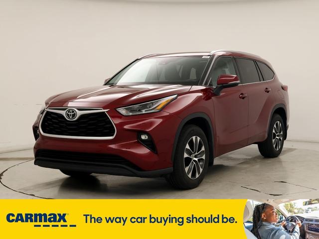 2021 toyota highlander xle