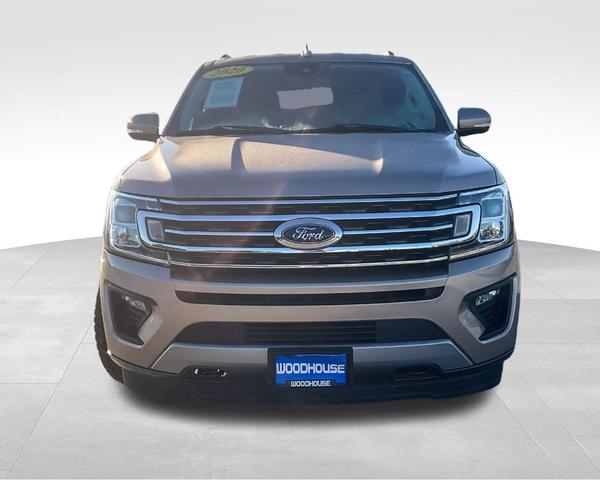 2020 ford expedition max xlt