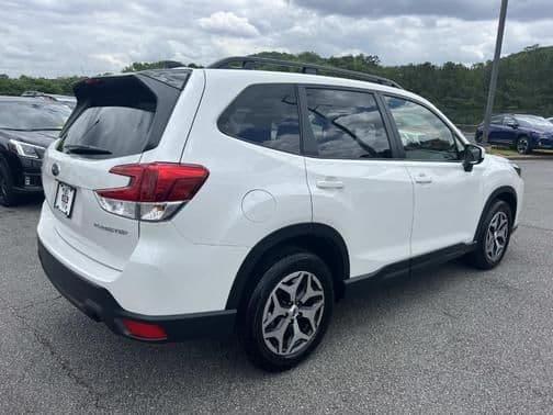 2024 subaru forester premium in barrett parkway, georgia