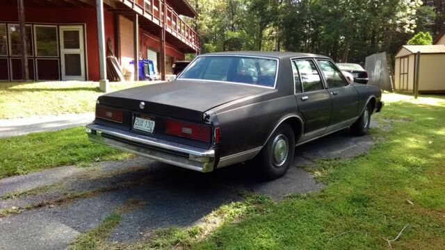 1984 pontiac parisienne sedan