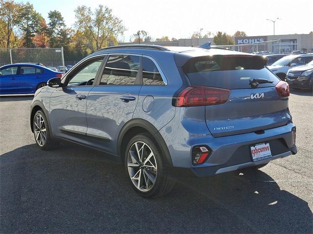 2022 kia niro touring se