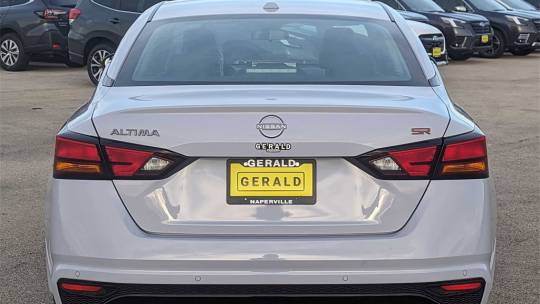 2024 Nissan Altima
