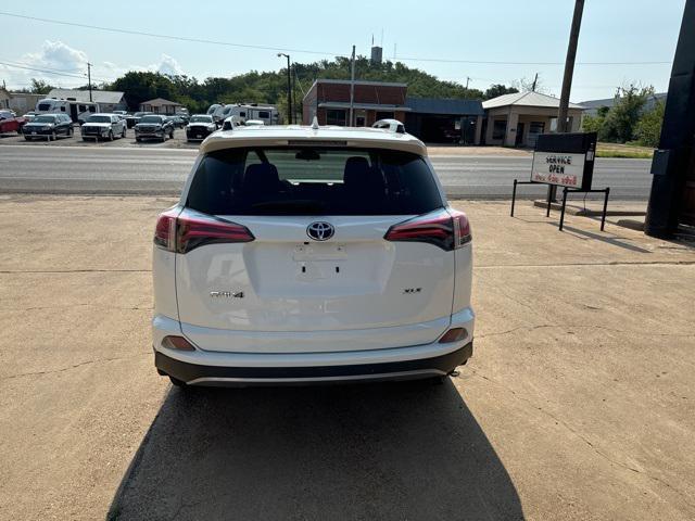 2017 toyota rav4 xle