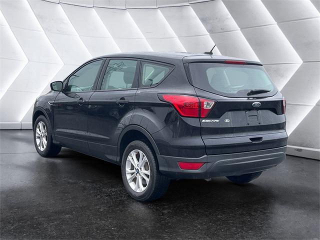 2019 ford escape s
