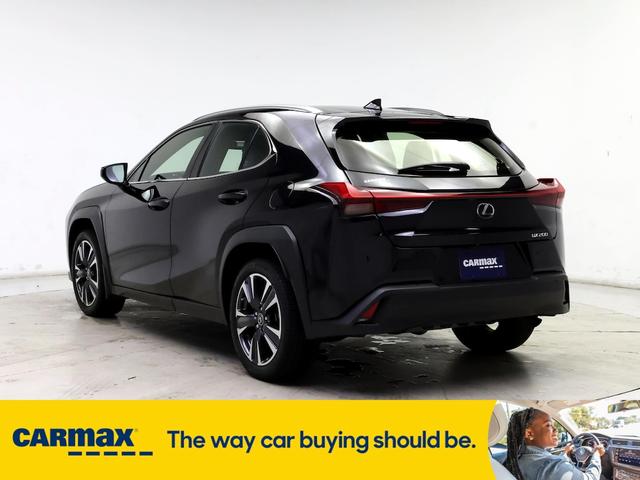 2022 lexus ux 200