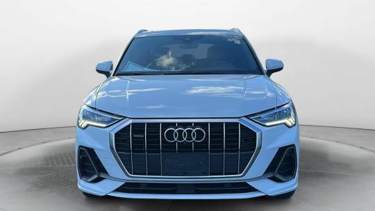 2022 Audi Q3