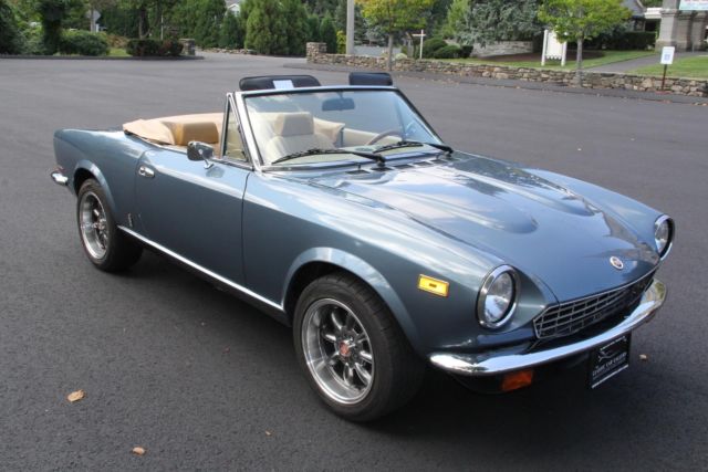 1981 fiat 2000 74860 miles blue convertible 2.0 liter inline-4 manual