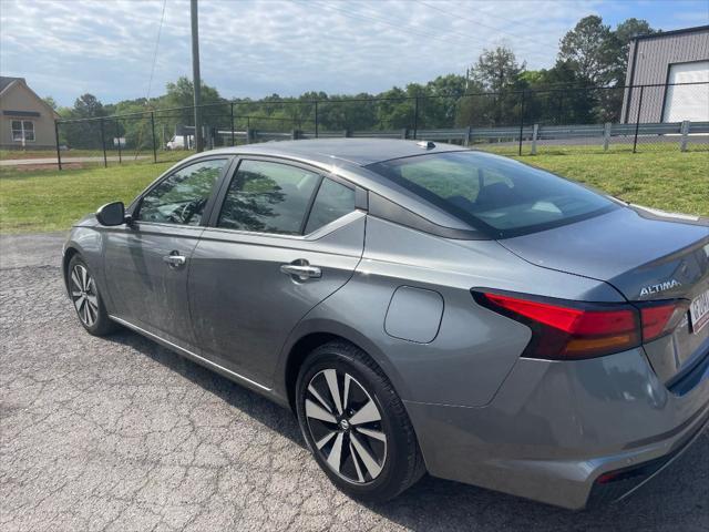 2021 nissan altima 2.5 sv