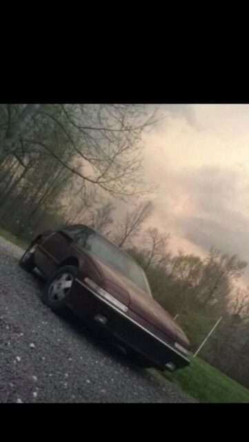 1989 buick reatta maroon *look*