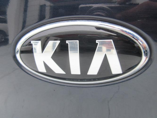 used 2017 kia cadenza limited brandon, ms 39042 for sale in brandon, mississippi