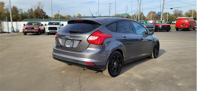 2012 ford focus se