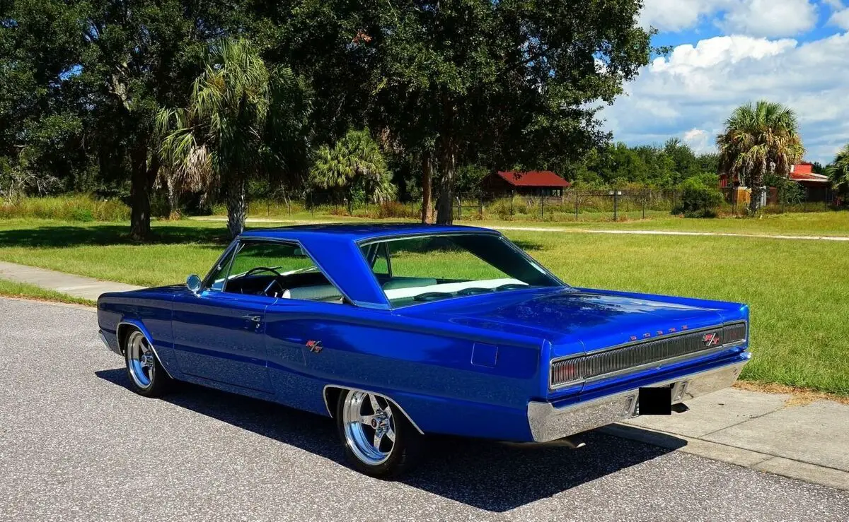 1967 dodge r/t, fuel injected 440 auto posi rear - laser straight - rust free