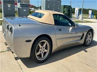 1999 Chevrolet Corvette base