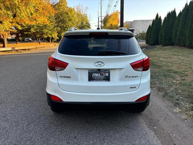 2011 hyundai tucson gls