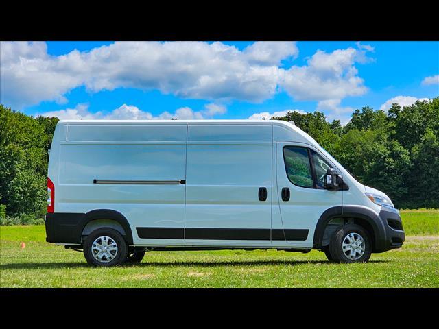 2024 ram promaster 2500 high roof