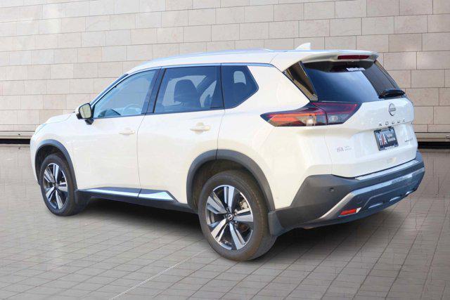 2022 nissan rogue sl