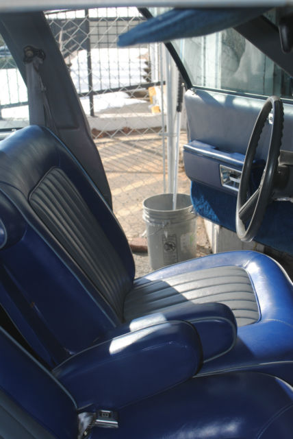 blue and gray two tone,rebuilt fuel injected chevy 350