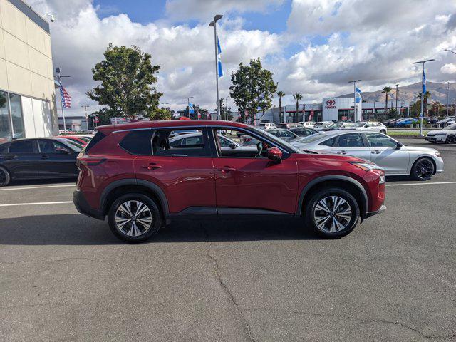 2021 nissan rogue sv