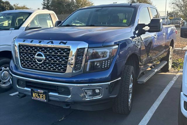 2016 nissan titan xd sv