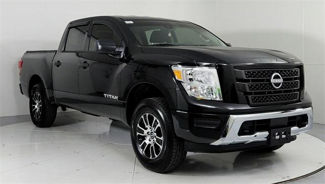 2024 nissan titan sv