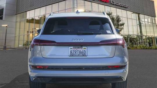 2022 Audi e-tron
