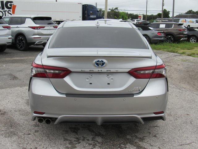 2021 toyota camry xse