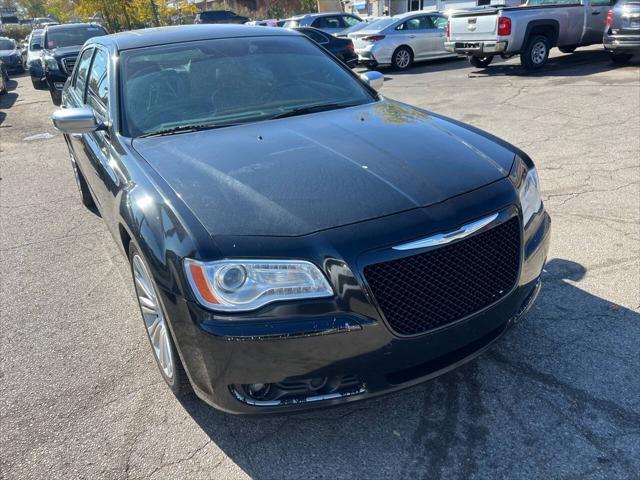 2014 chrysler 300c john varvatos luxury