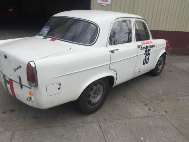 1962 alfa romeo giulietta ti race car - fast!