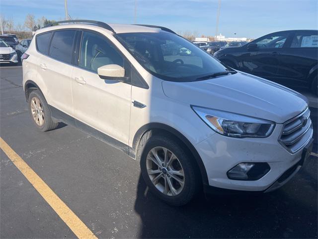 2018 ford escape se
