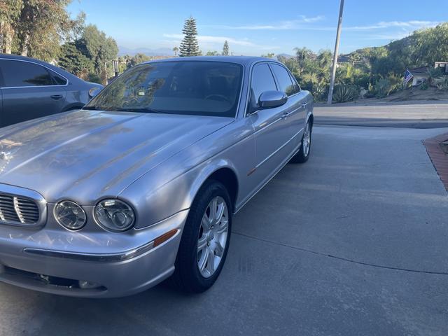 2004 jaguar vanden plas base