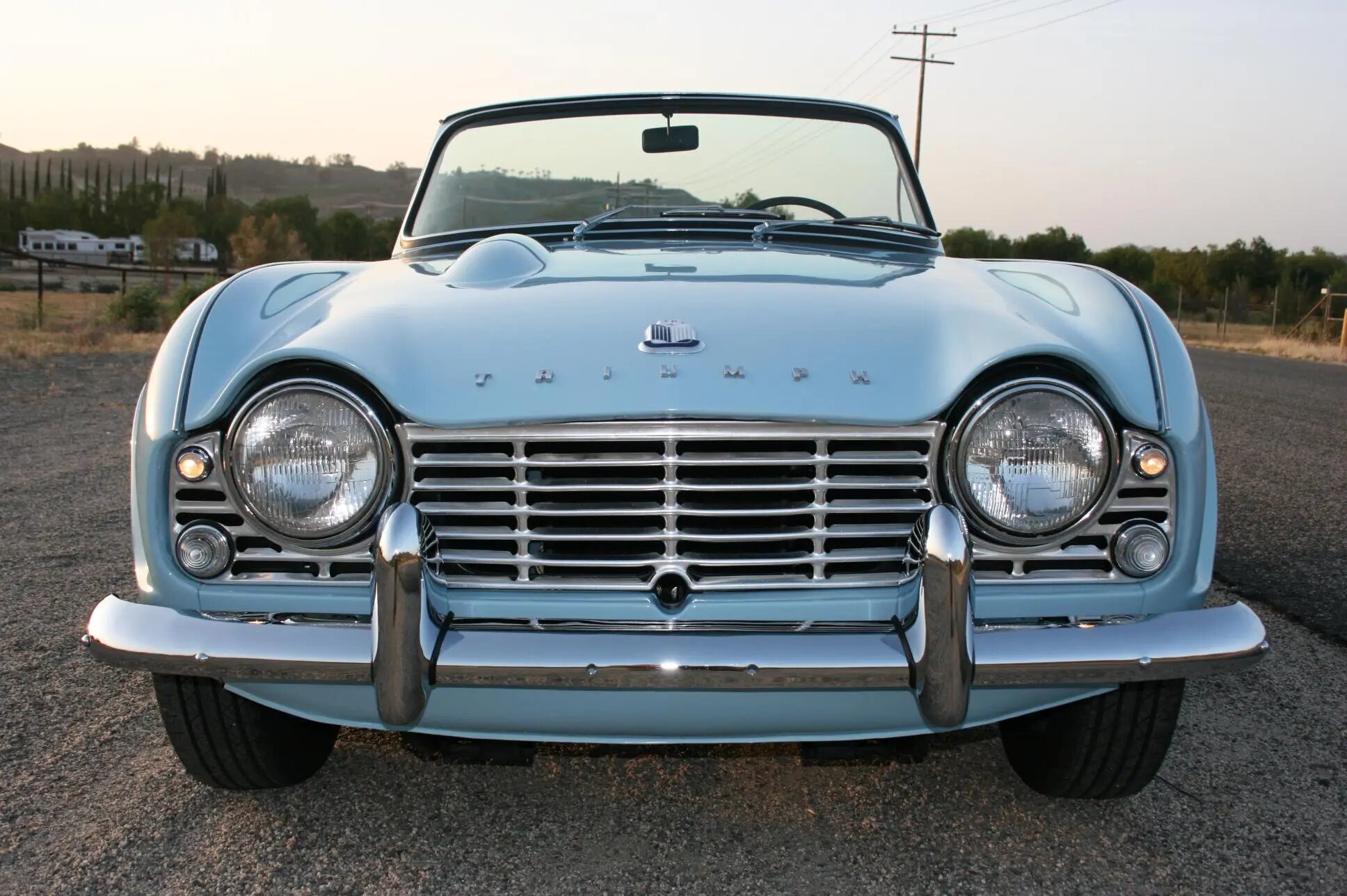 triumph tr4