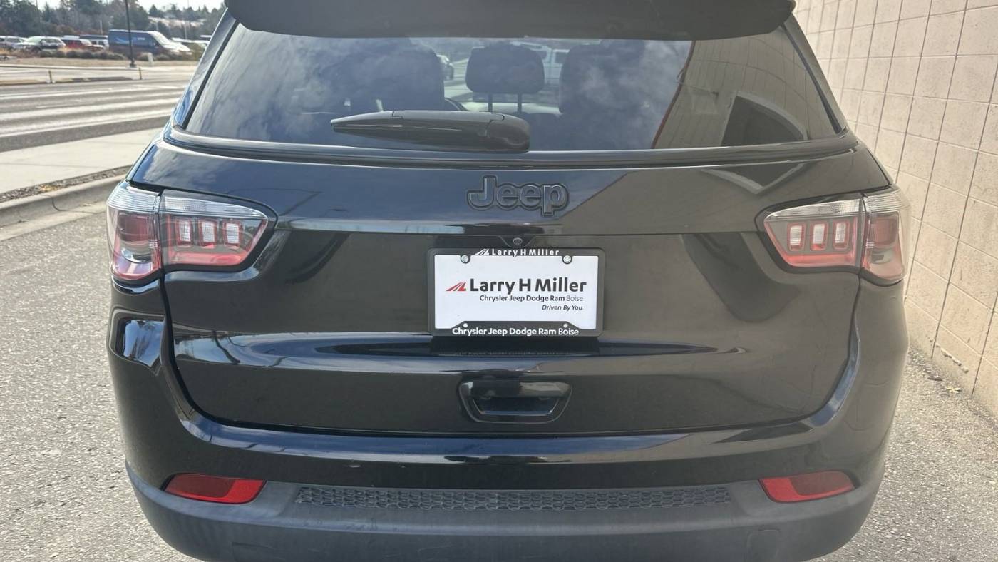 2018 jeep compass altitude
