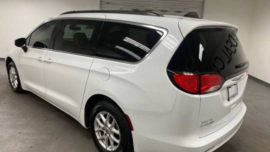 2021 Chrysler Voyager