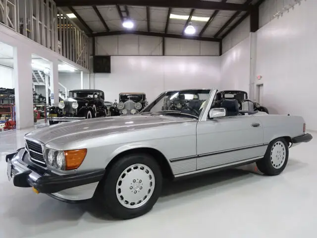 1988 mercedes-benz 560sl roadster | astral silver with royal blue interior
