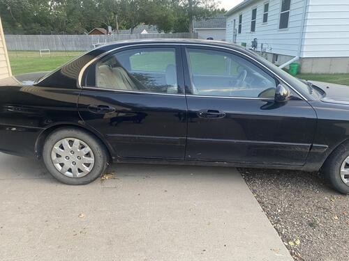 06 kia optima 110k miles nothing fancy message me for more details