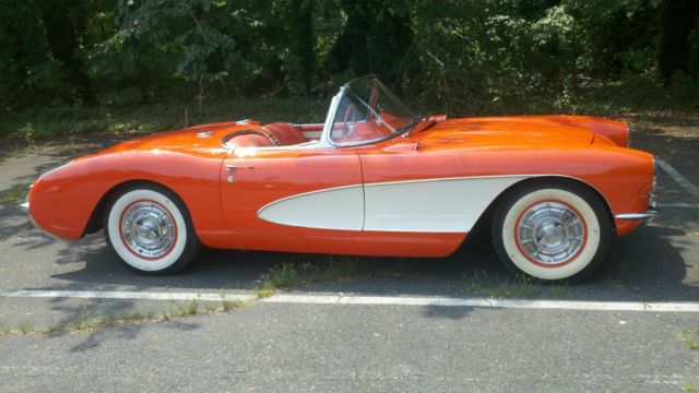 1957 corvette convertible
