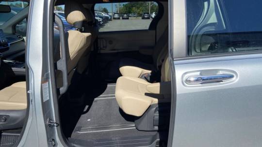 2023 Toyota Sienna