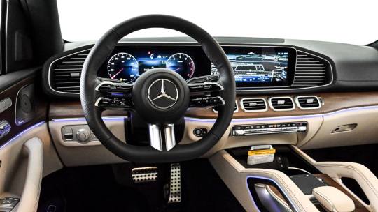 2025 Mercedes-Benz GLS