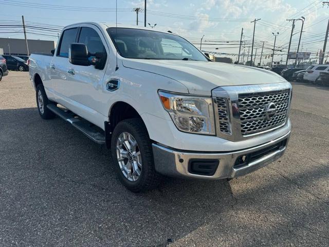 2020 nissan titan xd sv